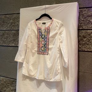 TALBOTS PETITES WHITE BEADED TUNIC BLOUSE